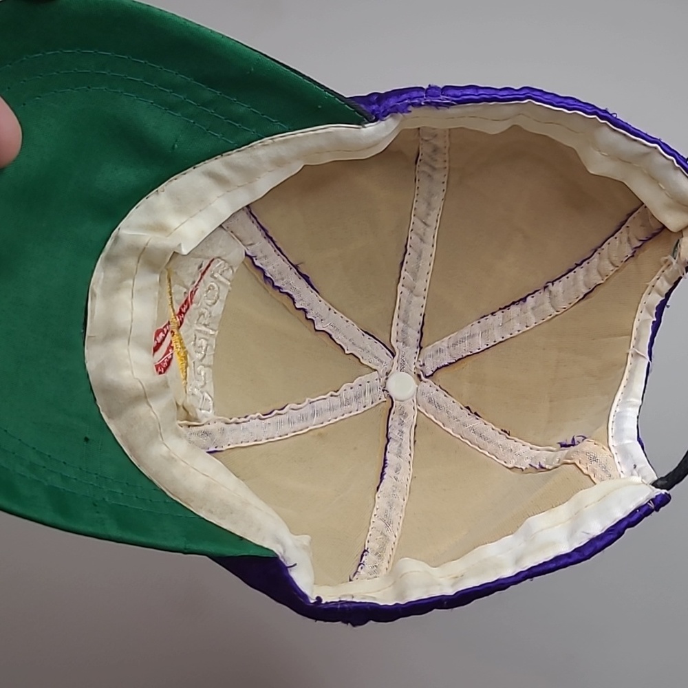 Vintage Reebok Hat - Picture 4 of 5